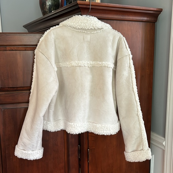 NWT Wild Fable Faux Shearling Jacket - Picture 4 of 8